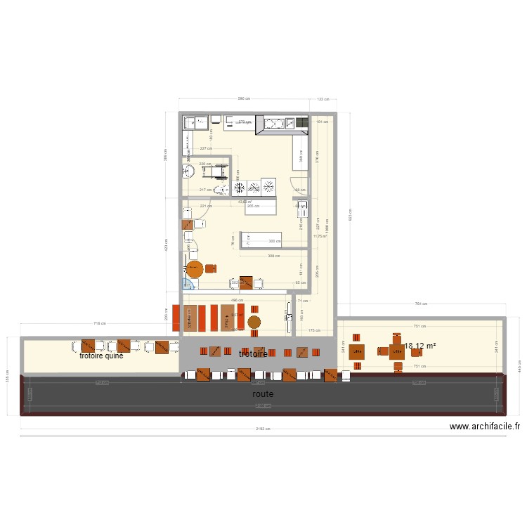 karaoké. Plan de 7 pièces et 140 m2