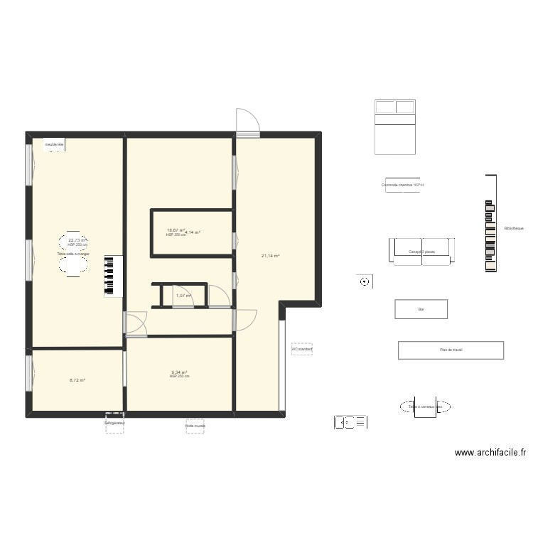 trezeny avec murs. Plan de 7 pièces et 84 m2