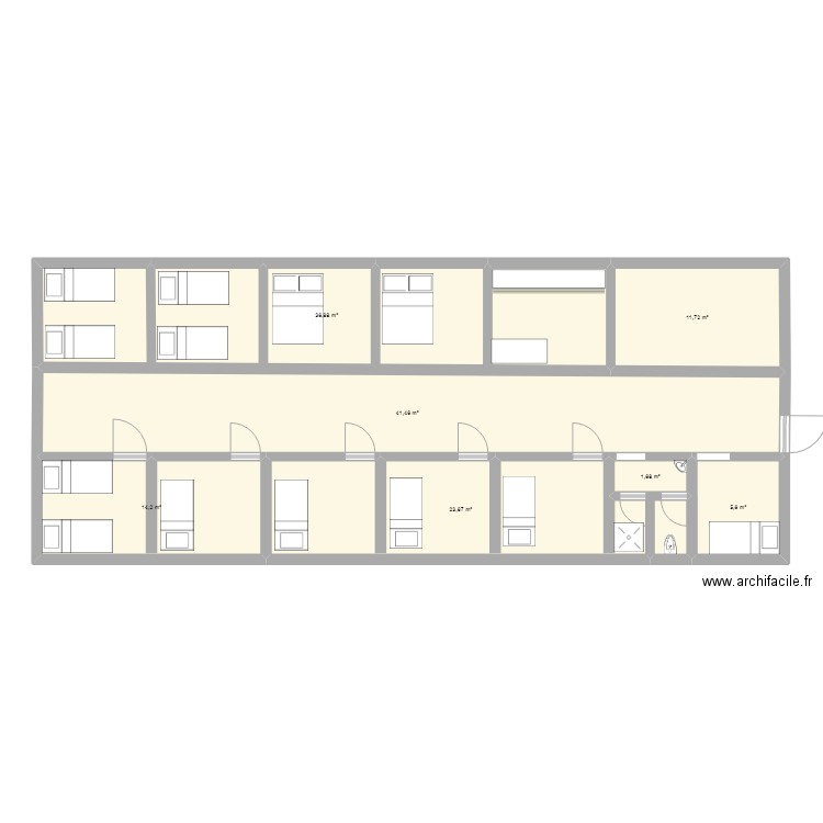 HOT 8/20. Plan de 7 pièces et 135 m2