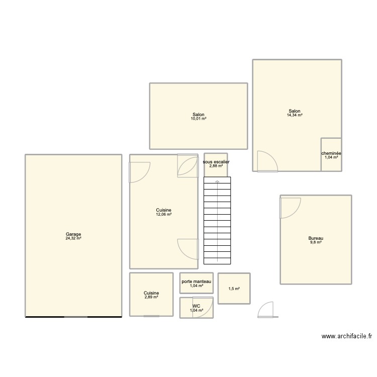 bas maison lrq. Plan de 11 pièces et 81 m2