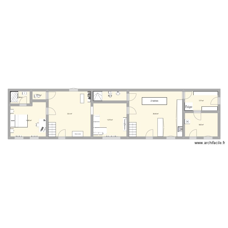 Maison Ezy. Plan de 9 pièces et 106 m2