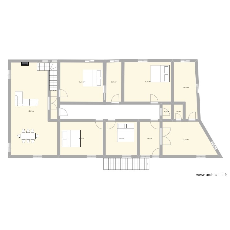 Casa Barcelos. Plan de 12 pièces et 163 m2