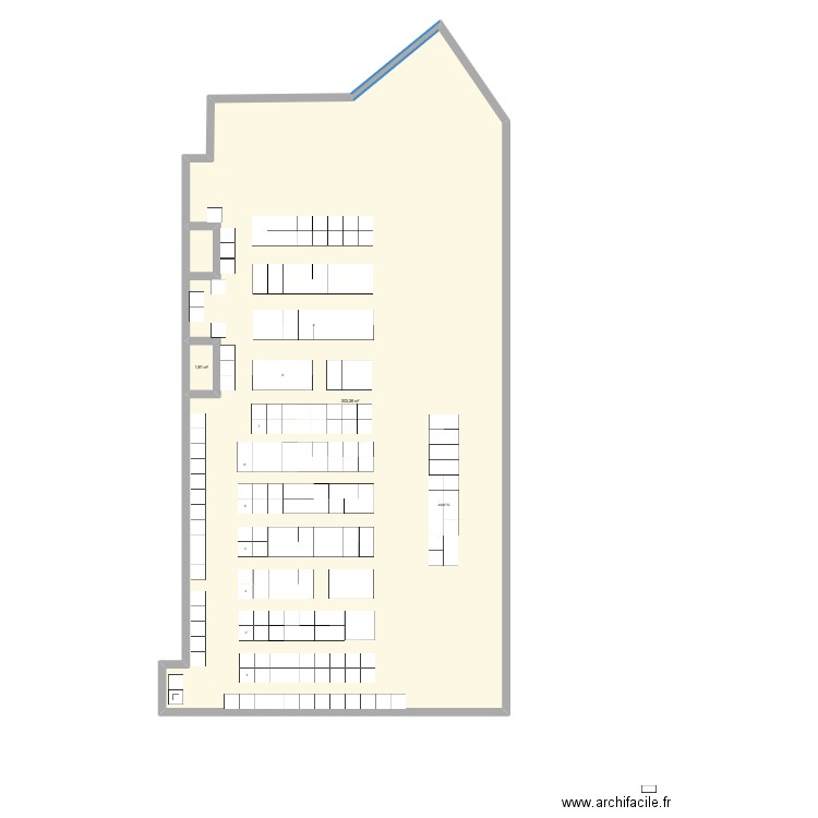 MAGASIN. Plan de 2 pièces et 304 m2