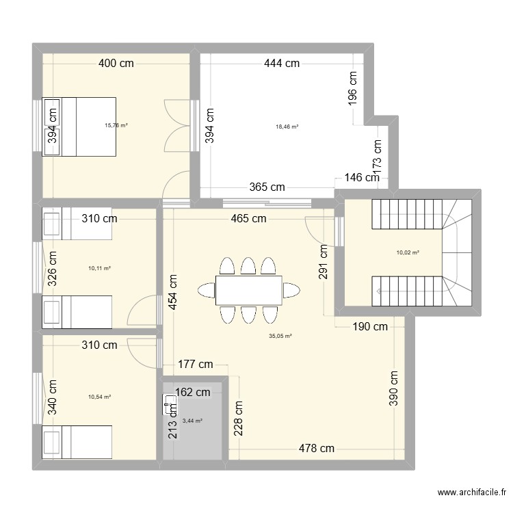 MAISON. Plan de 7 pièces et 103 m2