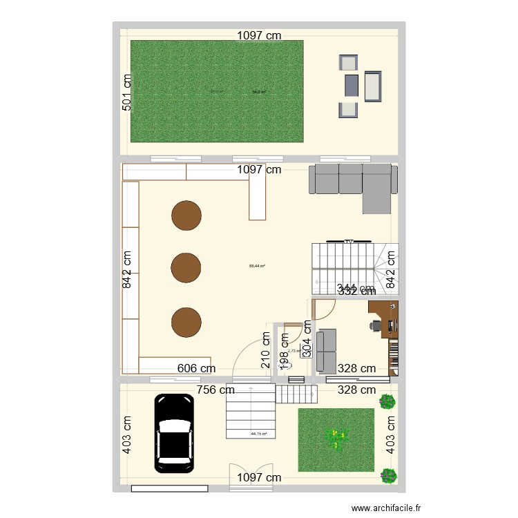 rez de chausser. Plan de 4 pièces et 190 m2