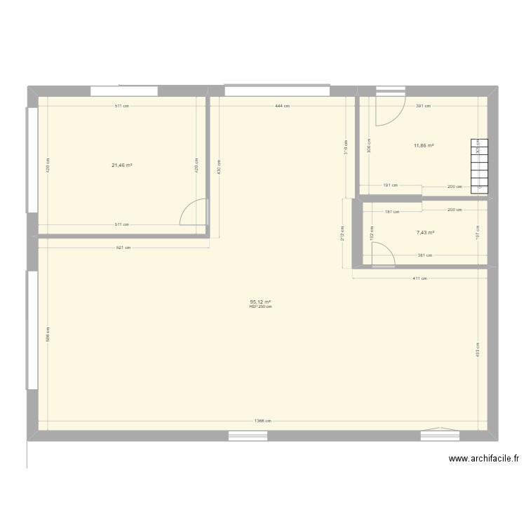 plan atelier garage iveco. Plan de 4 pièces et 136 m2