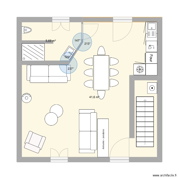 Bourglastic sans cotes . Plan de 2 pièces et 47 m2