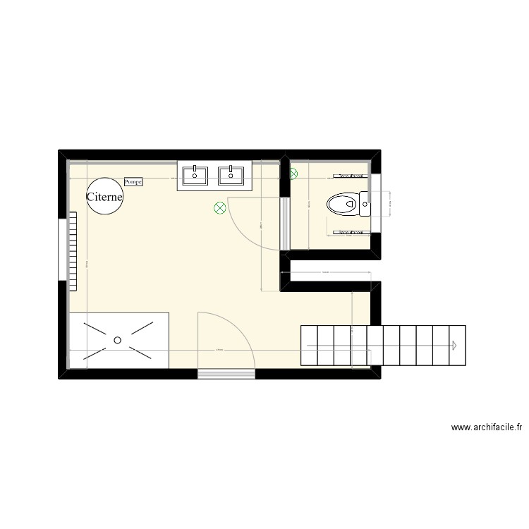 SDB avant. Plan de 2 pièces et 15 m2