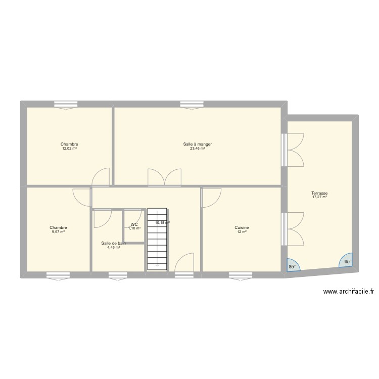 PETIT. Plan de 15 pièces et 175 m2