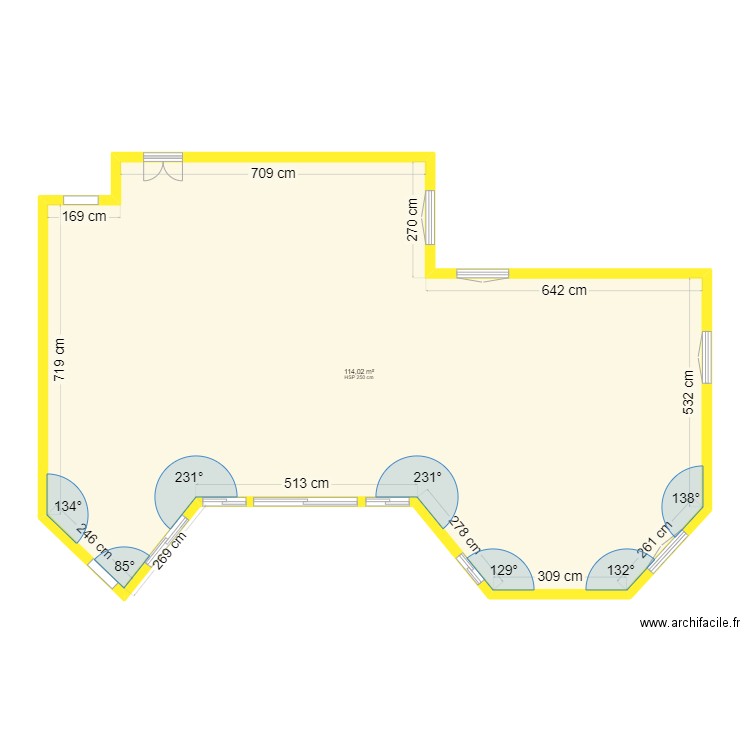 regis. Plan de 1 pièce et 114 m2