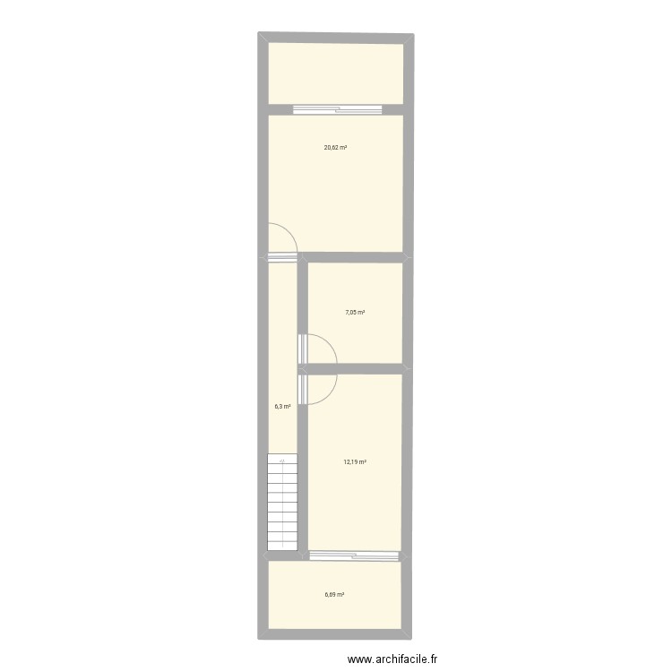 Etage . Plan de 5 pièces et 53 m2