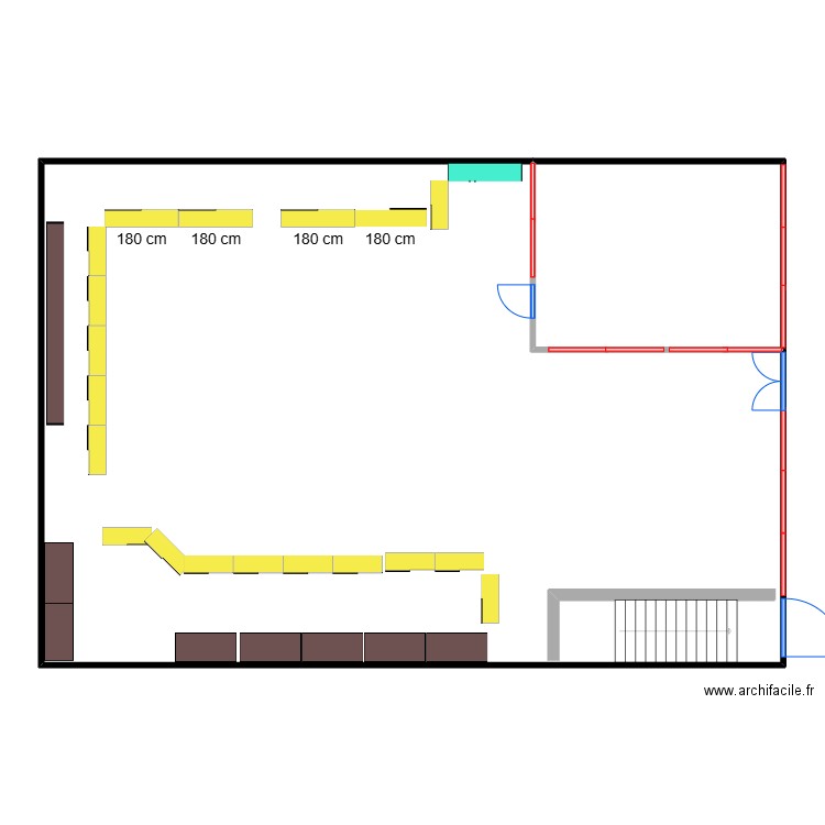 332 principale. Plan de 4 pièces et 264 m2