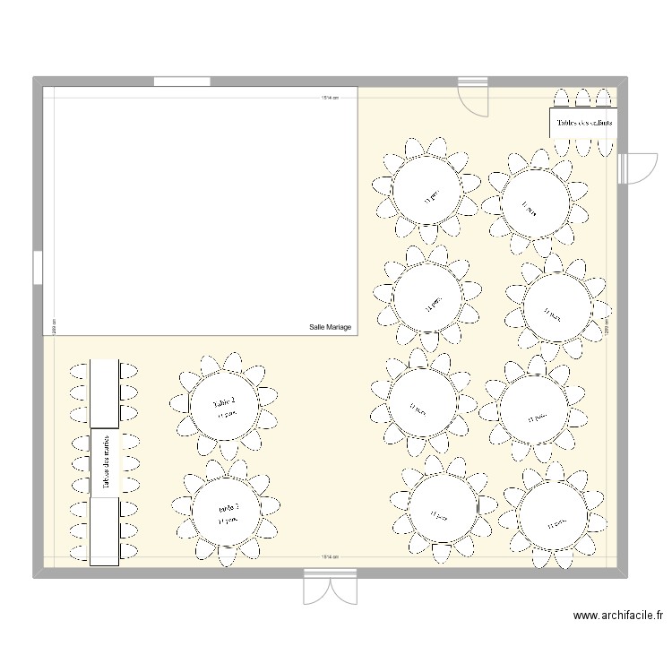 Mariage Table 11pers x10 + table recte 18pers x1. Plan de 1 pièce et 192 m2