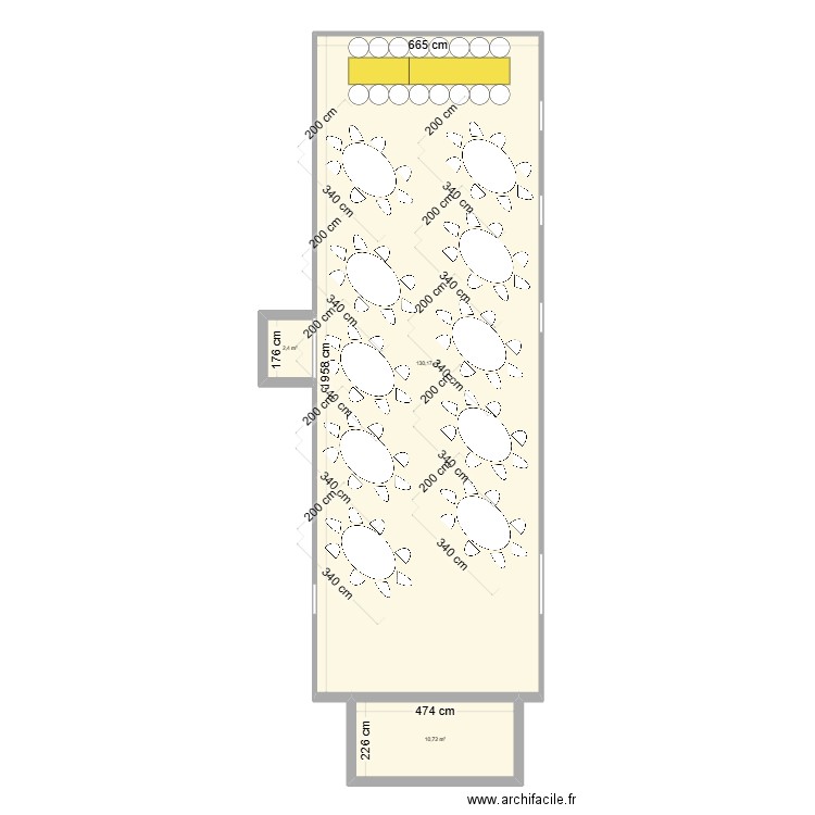 SALLE MARIAGE TABLES OVALES. Plan de 3 pièces et 143 m2