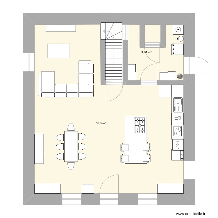 Rez de chuassée brouillon 1. Plan de 2 pièces et 68 m2