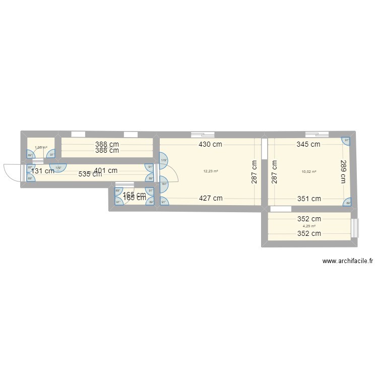 Fabricio Guimarães Pinto Correia. Plan de 7 pièces et 36 m2