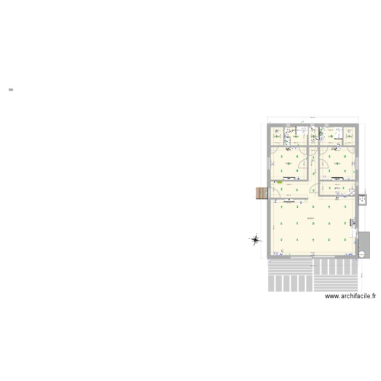 Maison plan de base. Plan de 9 pièces et 85 m2