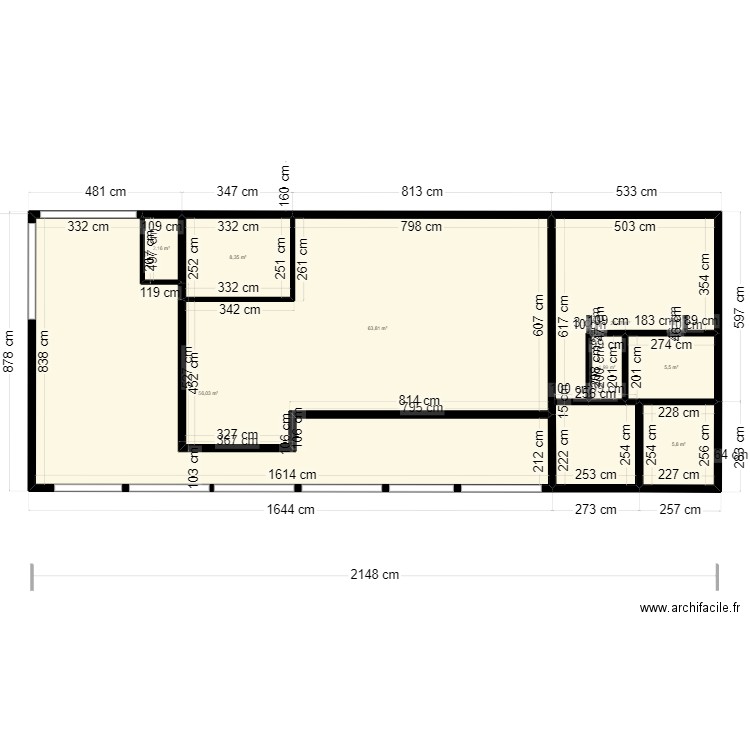 New 1101 droite sans meuble. Plan de 8 pièces et 170 m2