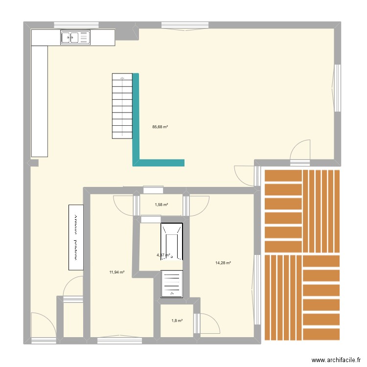 Appartement RDC 27  2. Plan de 6 pièces et 120 m2