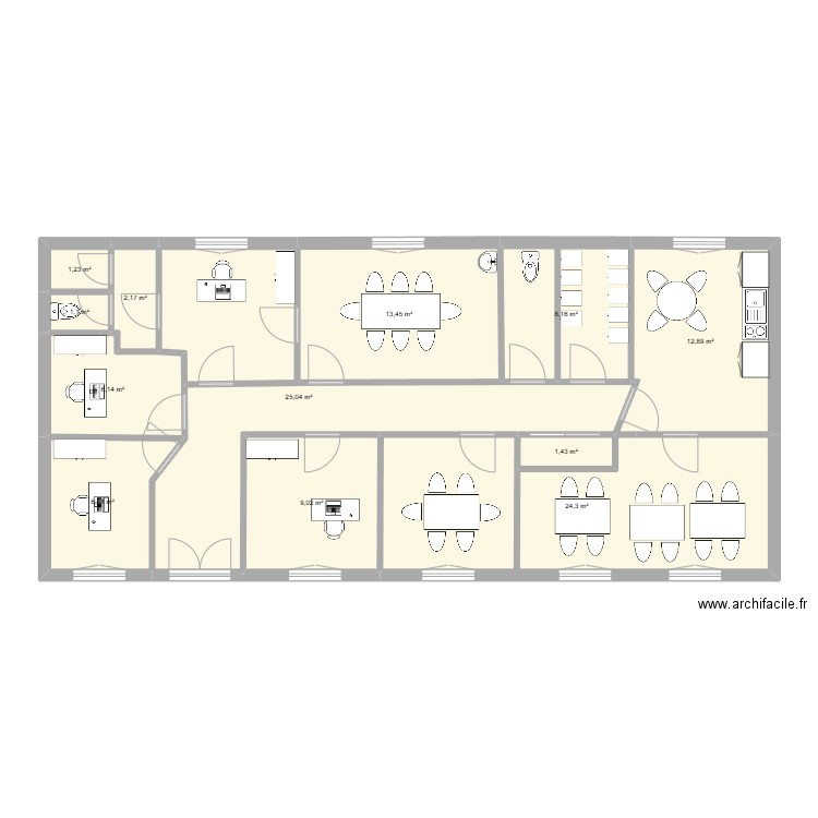 Guiraudou. Plan de 12 pièces et 112 m2