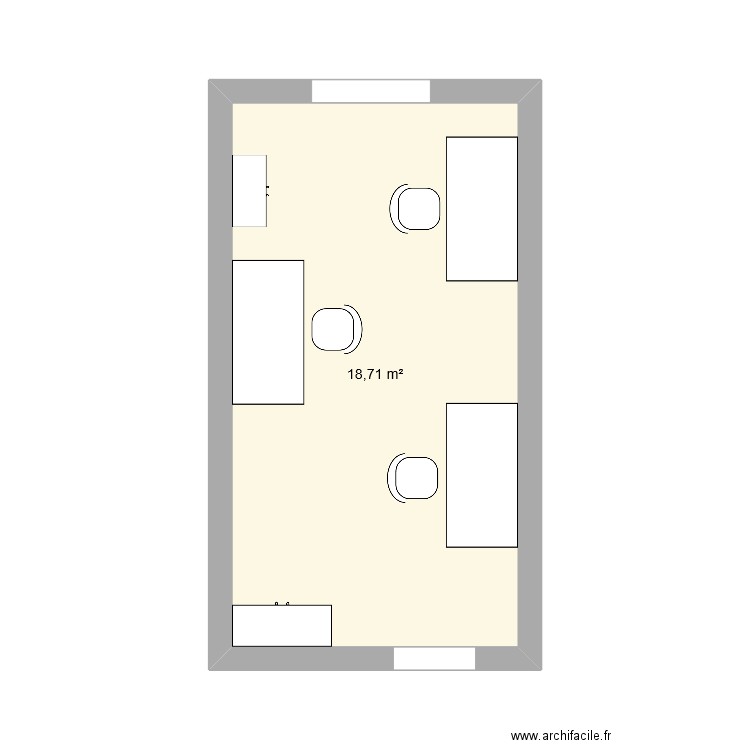 Bureau c109. Plan de 1 pièce et 19 m2