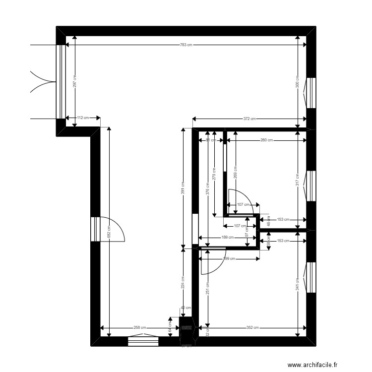 CHAMPION. Plan de 14 pièces et 132 m2