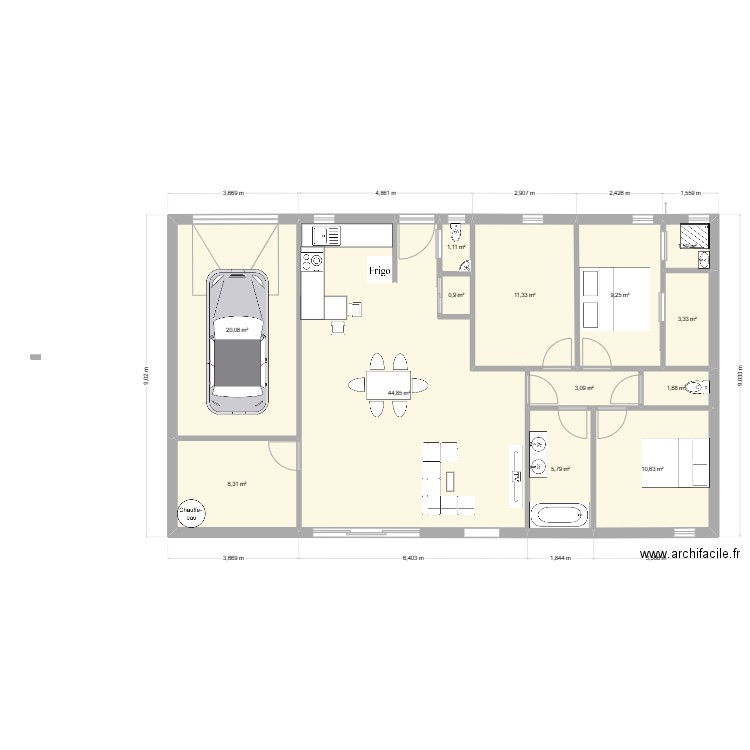 Maison. Plan de 13 pièces et 122 m2