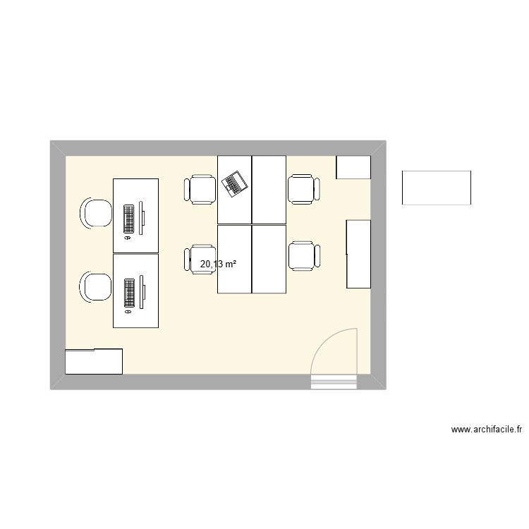 Bureau centre. Plan de 1 pièce et 20 m2