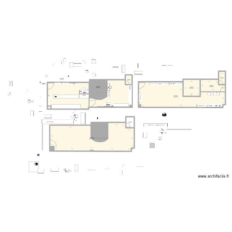 plan centre ville. Plan de 14 pièces et 152 m2