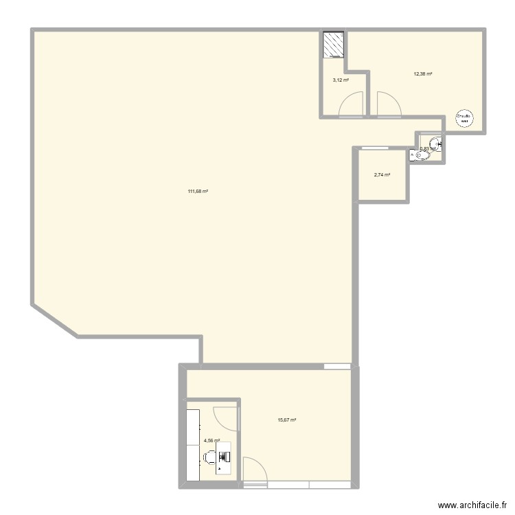 local lambert. Plan de 7 pièces et 151 m2