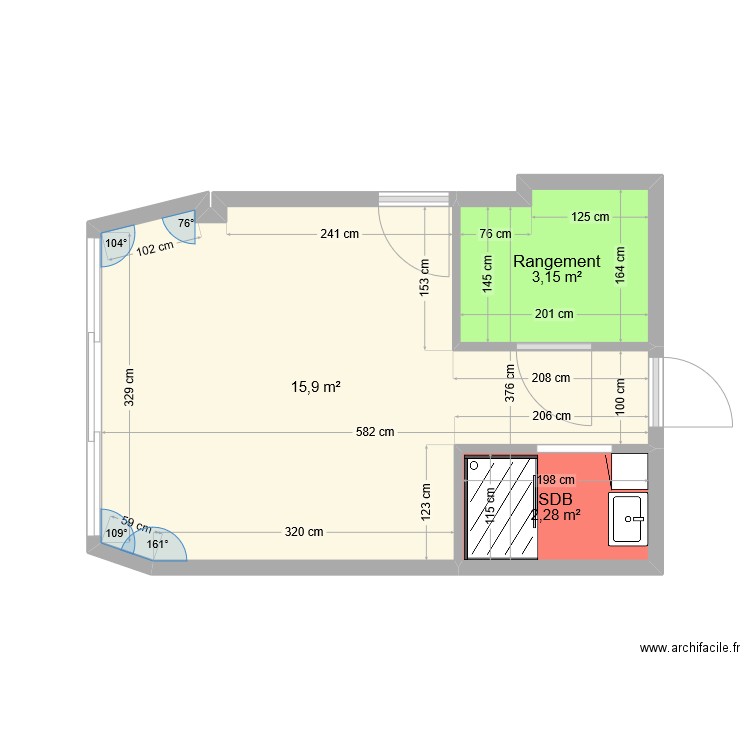 pièce bas Espagne. Plan de 3 pièces et 21 m2