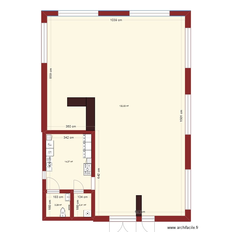 entrepot. Plan de 4 pièces et 153 m2