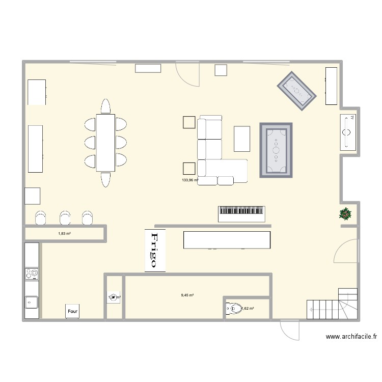 FROUZINS RDC. Plan de 5 pièces et 148 m2