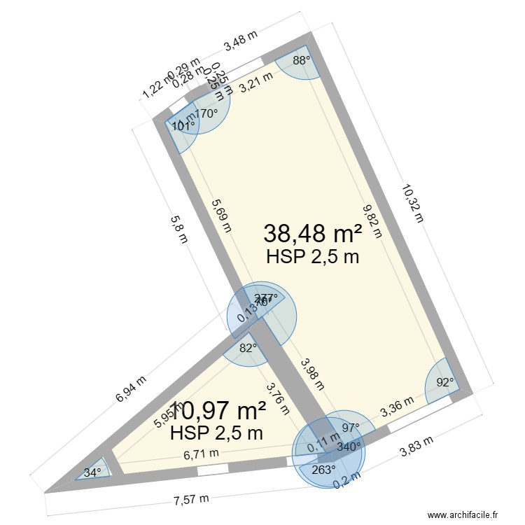 cadastre 10. Plan de 4 pièces et 152 m2