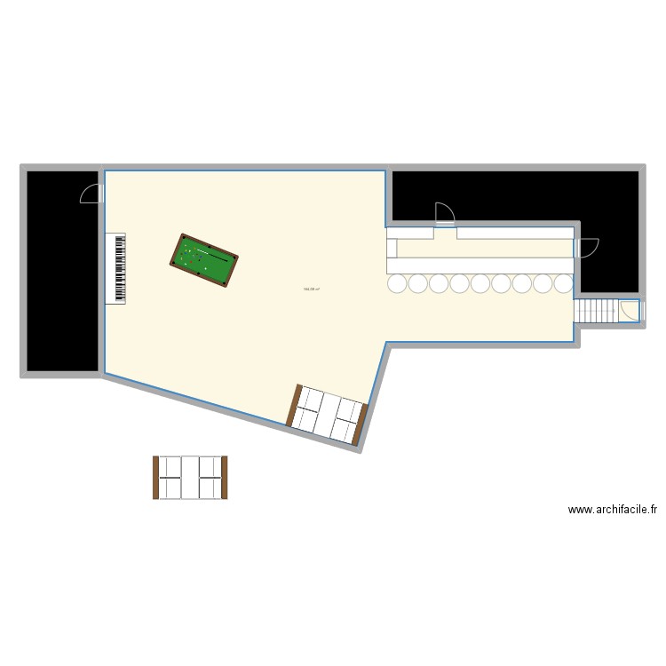 Horror Bar. Plan de 3 pièces et 222 m2