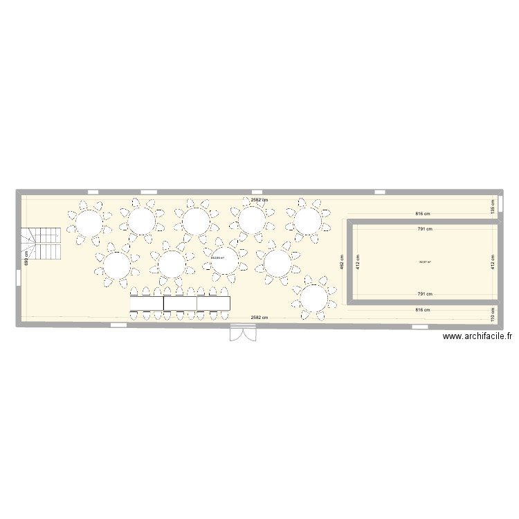 Salle mariage. Plan de 2 pièces et 175 m2