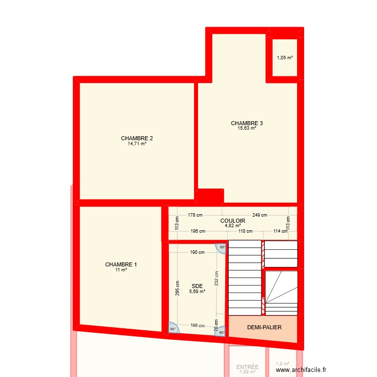 BI TEST. Plan de 48 pièces et 431 m2