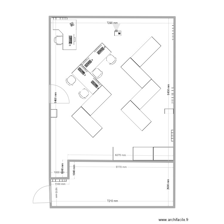 salle F07. Plan de 2 pièces et 80 m2