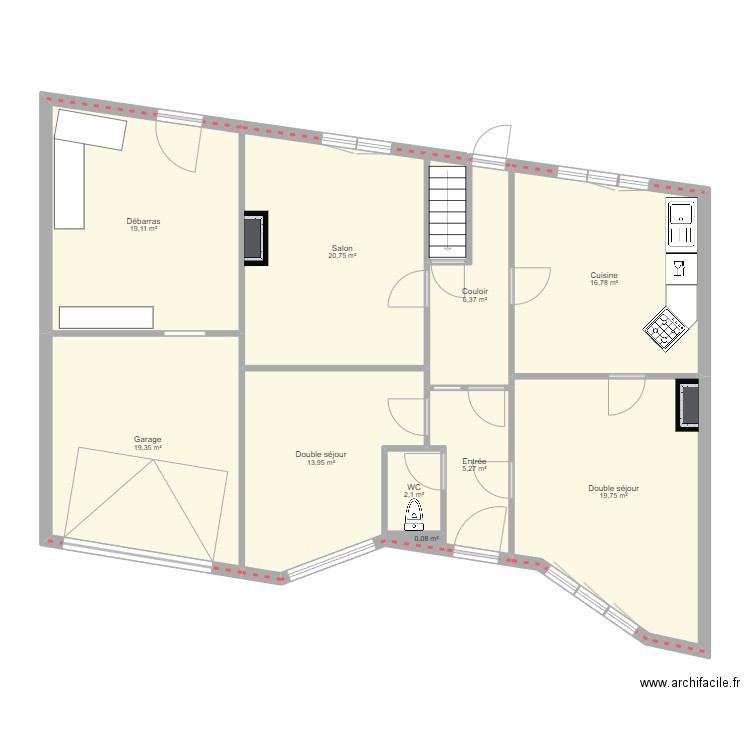 RDC. Plan de 10 pièces et 124 m2