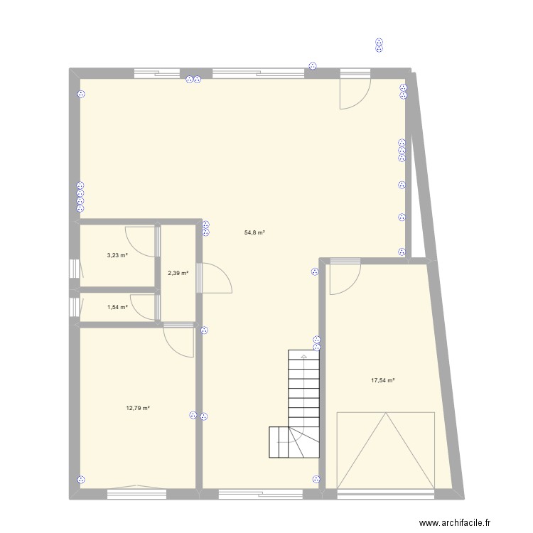 Maison. Plan de 6 pièces et 92 m2