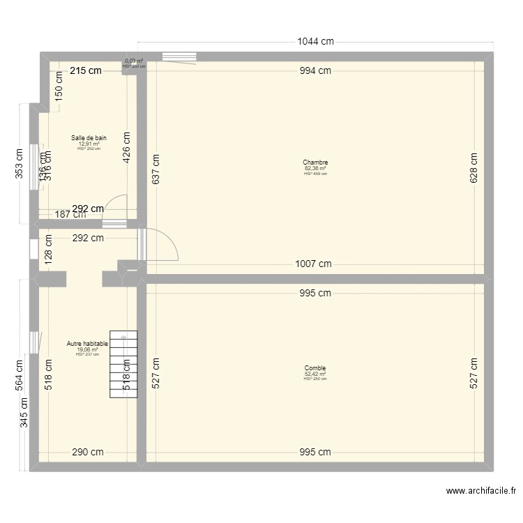 base maison 1er etage. Plan de 5 pièces et 147 m2