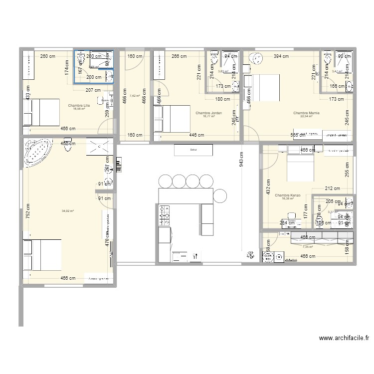 Plan N3. Plan de 11 pièces et 136 m2