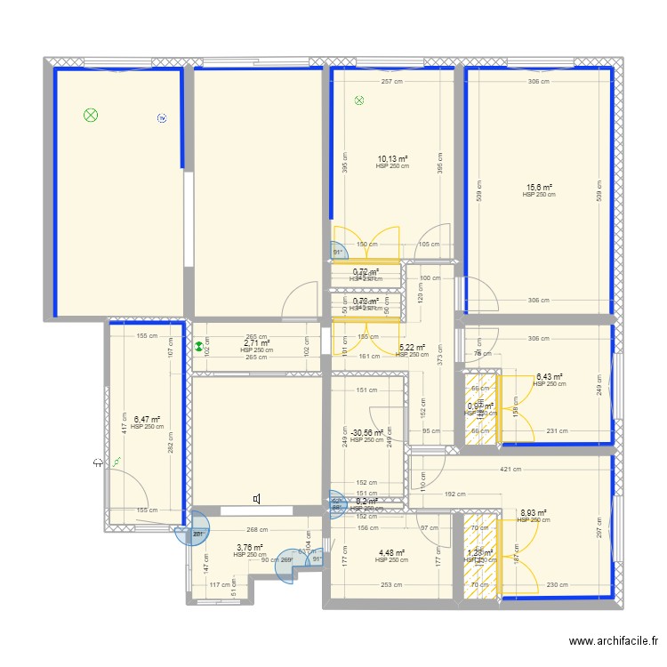 Monforte 75. Plan de 15 pièces et 71 m2