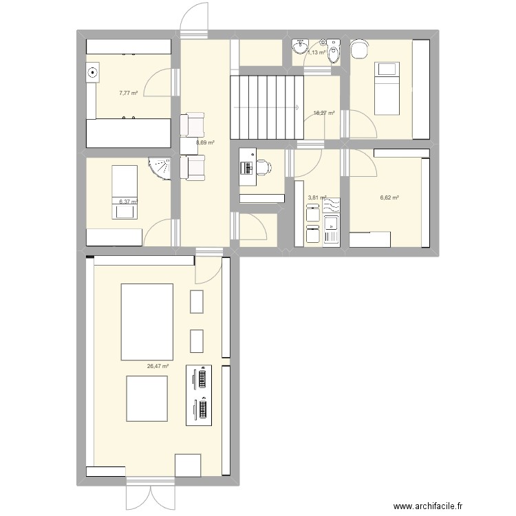 nocibe. Plan de 8 pièces et 77 m2