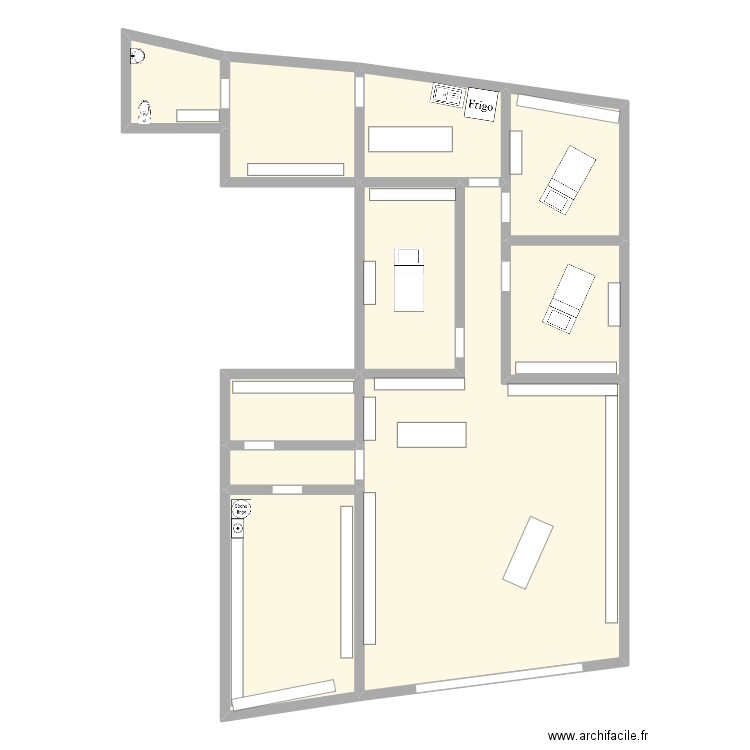 plan magasin yv. Plan de 10 pièces et 177 m2