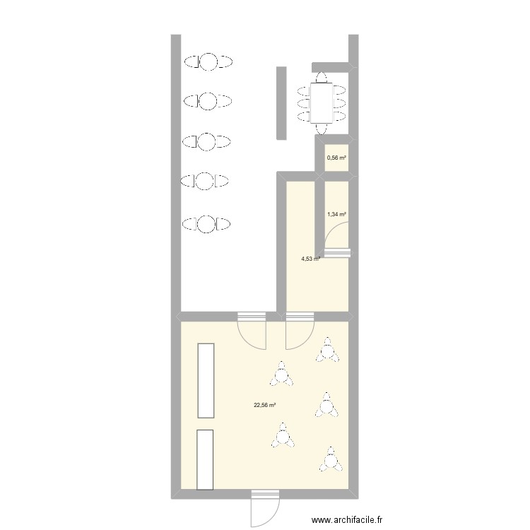 au bar bus. Plan de 4 pièces et 29 m2