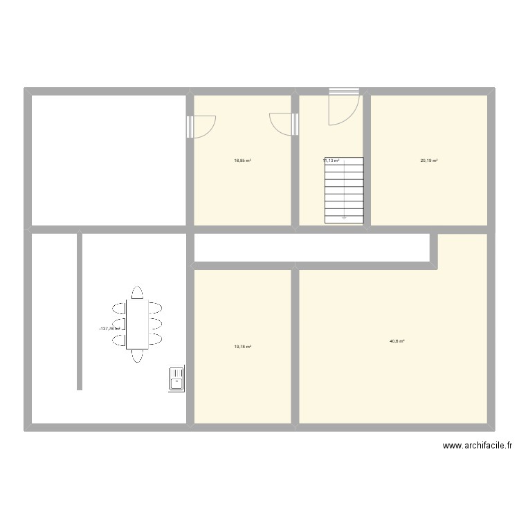 109 drève rouge. Plan de 6 pièces et 147 m2