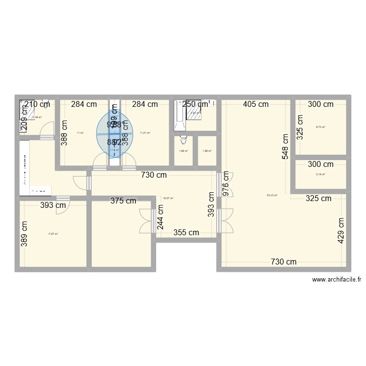 ID4. Plan de 13 pièces et 141 m2