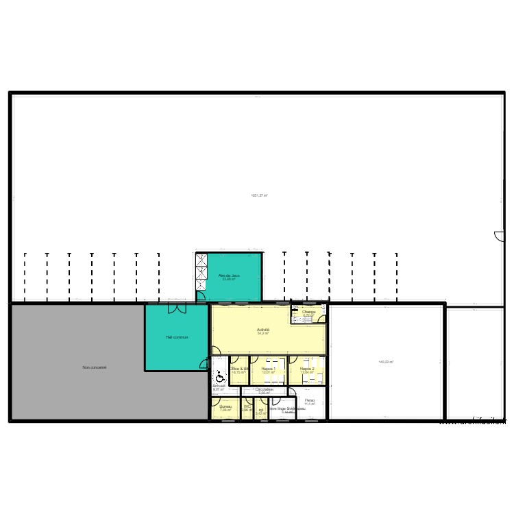 95B46C projet pro1. Plan de 18 pièces et 1670 m2