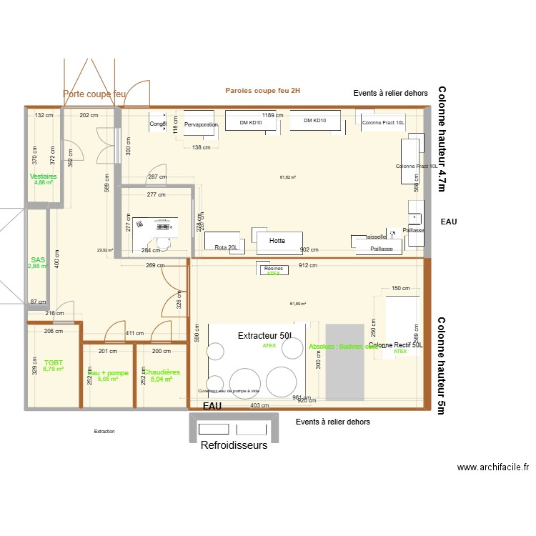 hall pilote 310125. Plan de 8 pièces et 178 m2